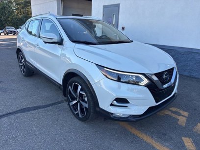 Certified 2022 Nissan Rogue Sport SL w/ Premium Package