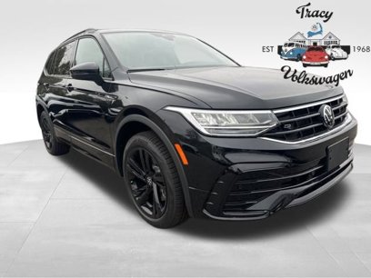 New 2024 Volkswagen Tiguan SE R-Line