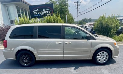 Used 2015 Dodge Grand Caravan SE w/ Quick Order Package 29E SE