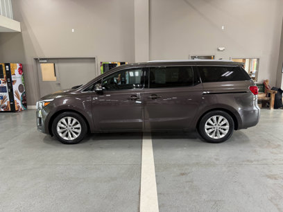 Used 2016 Kia Sedona EX