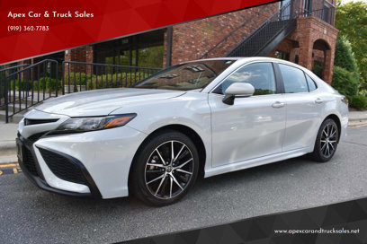 Used 2023 Toyota Camry SE