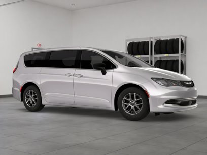 New 2026 Chrysler Voyager LX