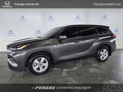Used 2022 Toyota Highlander LE