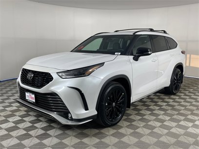 New 2025 Toyota Highlander XSE