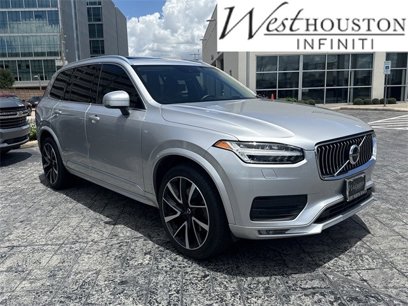 Used 2020 Volvo XC90 T6 Momentum w/ Advanced Package