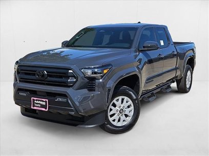New 2025 Toyota Tacoma SR5
