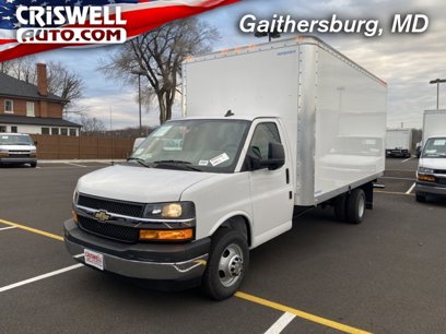 New 2023 Chevrolet Express 3500 w/ Power Convenience Package