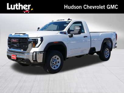 New 2025 GMC Sierra 3500 Pro w/ Convenience Package