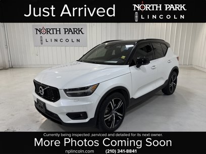 Used 2020 Volvo XC40 T4 R-Design