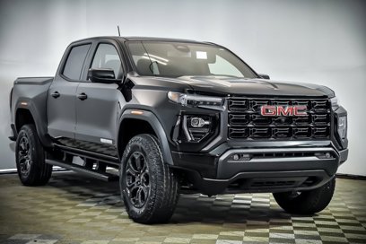 New 2025 GMC Canyon Elevation w/ Convenience Package
