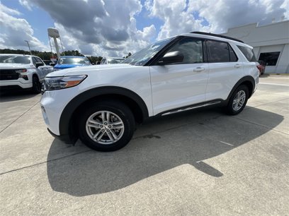 Used 2024 Ford Explorer XLT w/ Equipment Group 202A