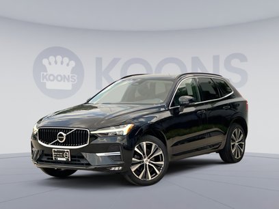 Certified 2022 Volvo XC60 B5 Momentum w/ Climate Package