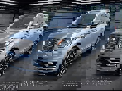 Used 2020 Lincoln Navigator Black Label w/ Cargo Convenience Package