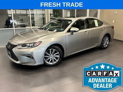 Used 2017 Lexus ES 300h