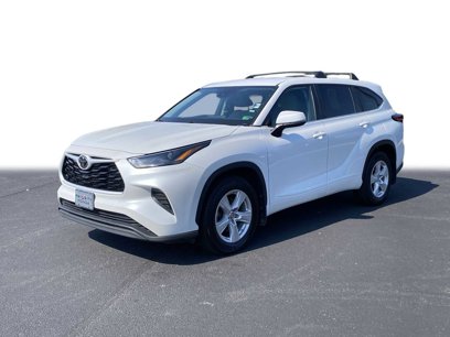 Used 2023 Toyota Highlander L