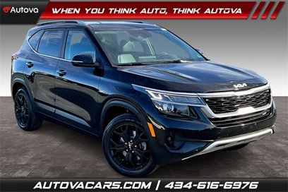 Used 2022 Kia Seltos EX