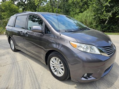 Used 2012 Toyota Sienna XLE
