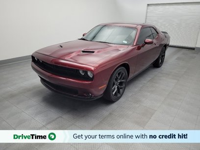 Used 2019 Dodge Challenger SXT w/ Blacktop Package