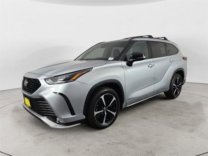 Used 2021 Toyota Highlander XSE