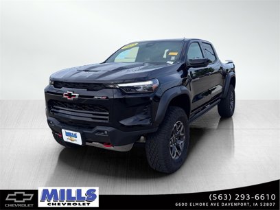 Used 2025 Chevrolet Colorado ZR2 w/ Technology Package