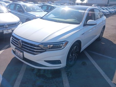 Used 2020 Volkswagen Jetta SEL Premium