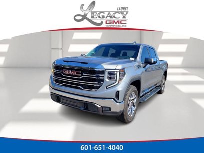 Used 2024 GMC Sierra 1500 SLT w/ SLT Premium Package