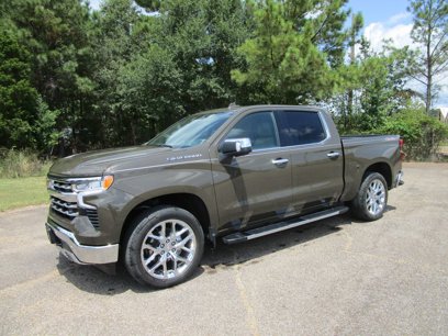 Used 2023 Chevrolet Silverado 1500 LTZ w/ LTZ Premium Package