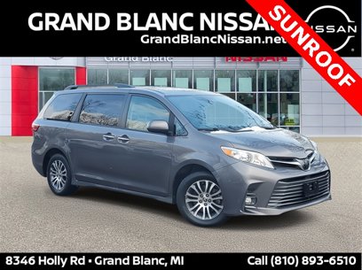 Used 2020 Toyota Sienna XLE w/ XLE Navigation Package