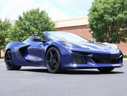 New 2025 Chevrolet Corvette E-Ray w/ Stealth Interior Trim Package