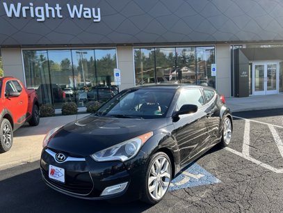 Used 2013 Hyundai Veloster w/ Style Pkg