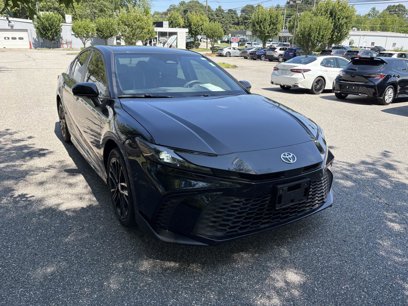 Used 2025 Toyota Camry SE
