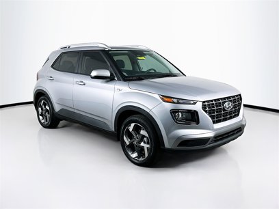 New 2025 Hyundai Venue SEL