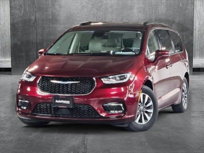 Used 2021 Chrysler Pacifica Touring-L