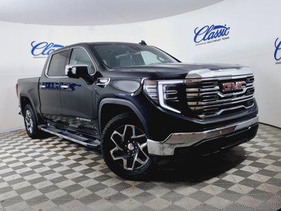 New 2025 GMC Sierra 1500 SLT