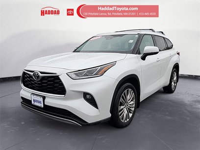 Used 2022 Toyota Highlander Platinum