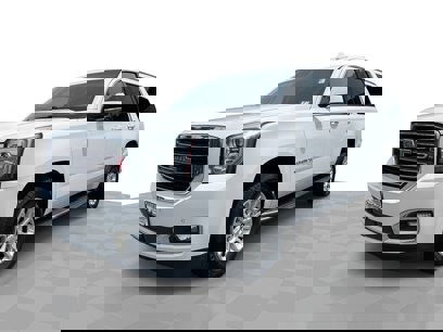 Used 2019 GMC Yukon XL SLT
