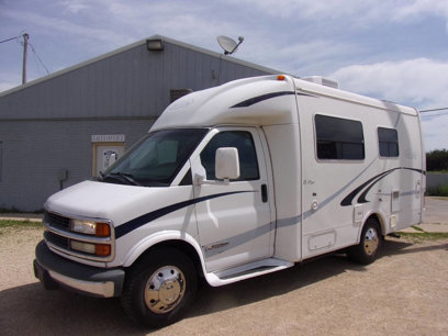 Used 2002 Chevrolet Express 3500