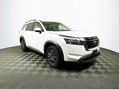 Used 2024 Nissan Pathfinder SV