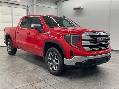 New 2025 GMC Sierra 1500 SLE w/ Preferred Package