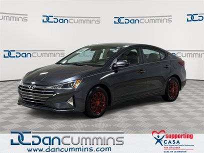 Used 2020 Hyundai Elantra SE w/ Cargo Package (C1)