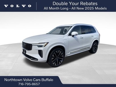 New 2025 Volvo XC90 T8 Plus w/ Protection Package Premier
