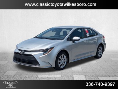 New 2025 Toyota Corolla LE