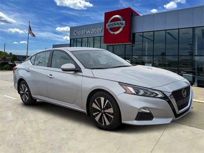 Certified 2022 Nissan Altima 2.5 SV