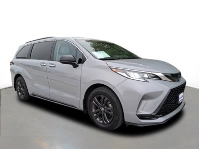 Used 2024 Toyota Sienna XSE