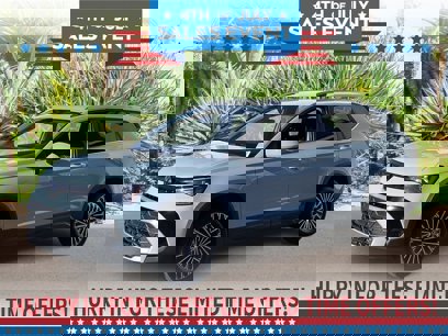 New 2025 Volkswagen Taos SE