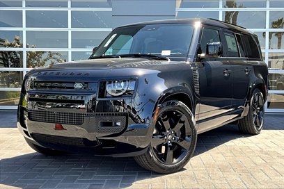Used 2025 Land Rover Defender 130 X-Dynamic SE