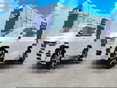 Certified 2023 Volvo XC60 B5 Plus w/ Climate Package
