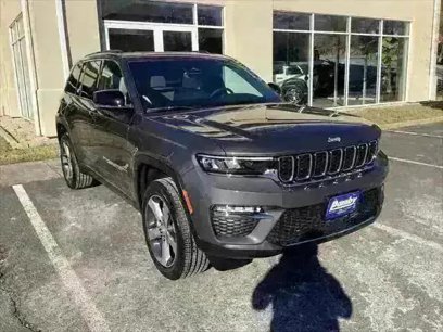 New 2025 Jeep Grand Cherokee Limited