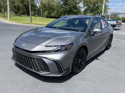 New 2025 Toyota Camry SE