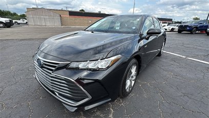 Used 2019 Toyota Avalon XLE